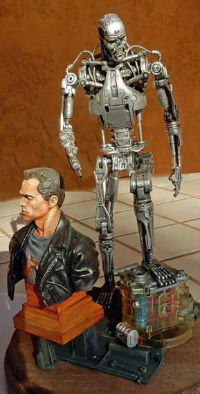 t800 018